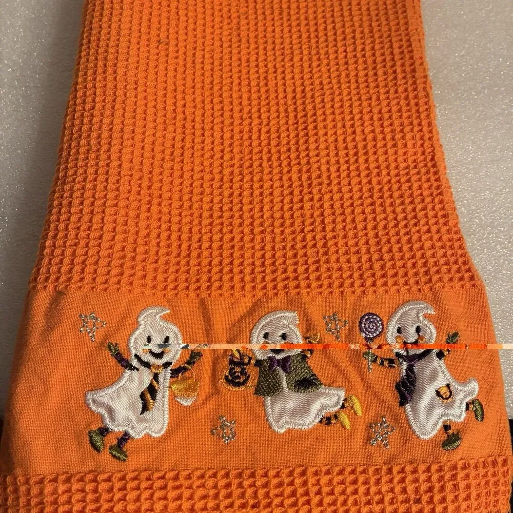 Halloween 3 Piece Kitchen Set. Dish Towel-Ghosts, 1 W/ Spiders, Web & Pot Holder